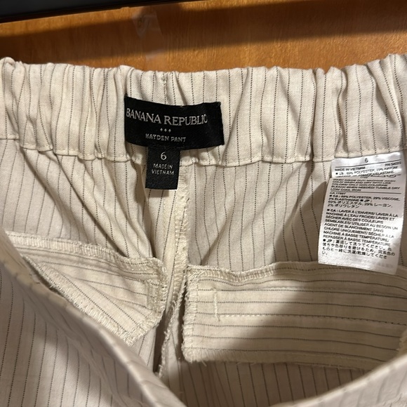Banana Republic Factory Hayden Crop pants - Picture 2 of 4